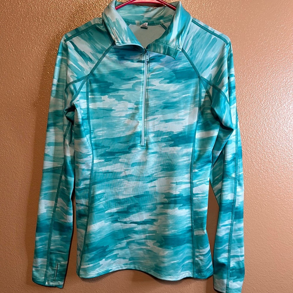 Under armor size small jacket